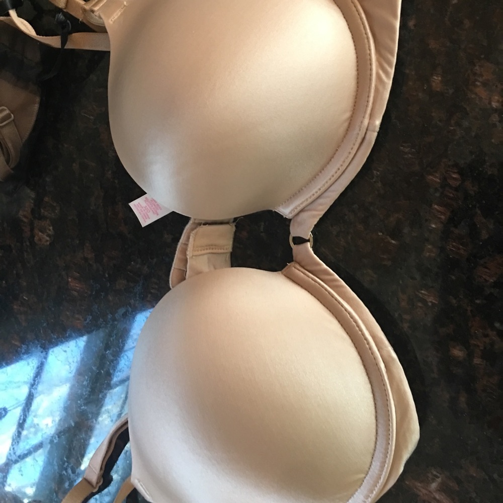 Vitoria Secret Bra